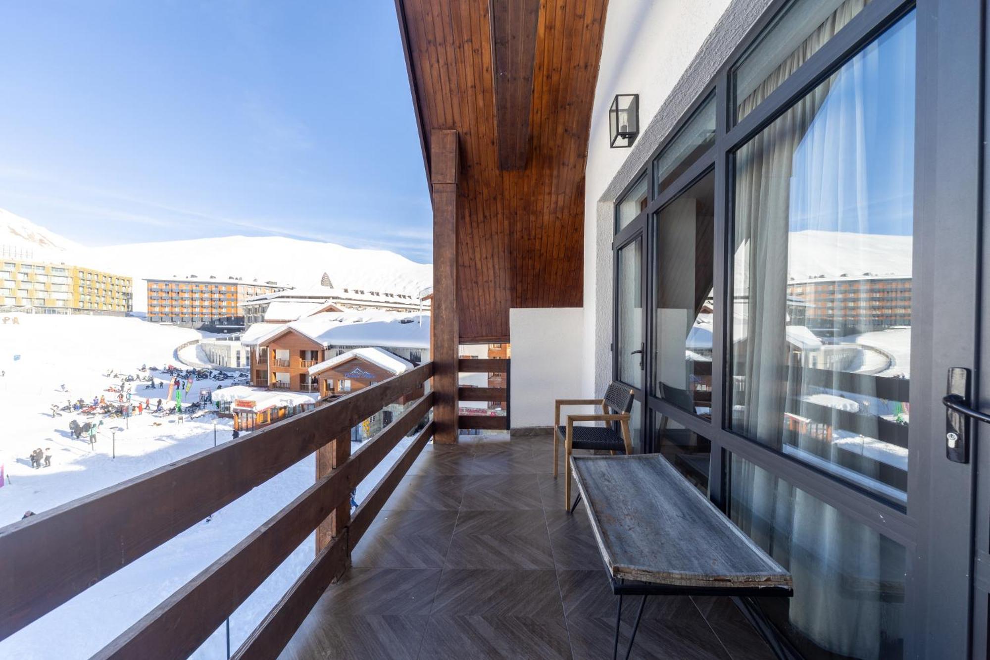 New Gudauri Voyage Apartments By Gondola Ngoại thất bức ảnh